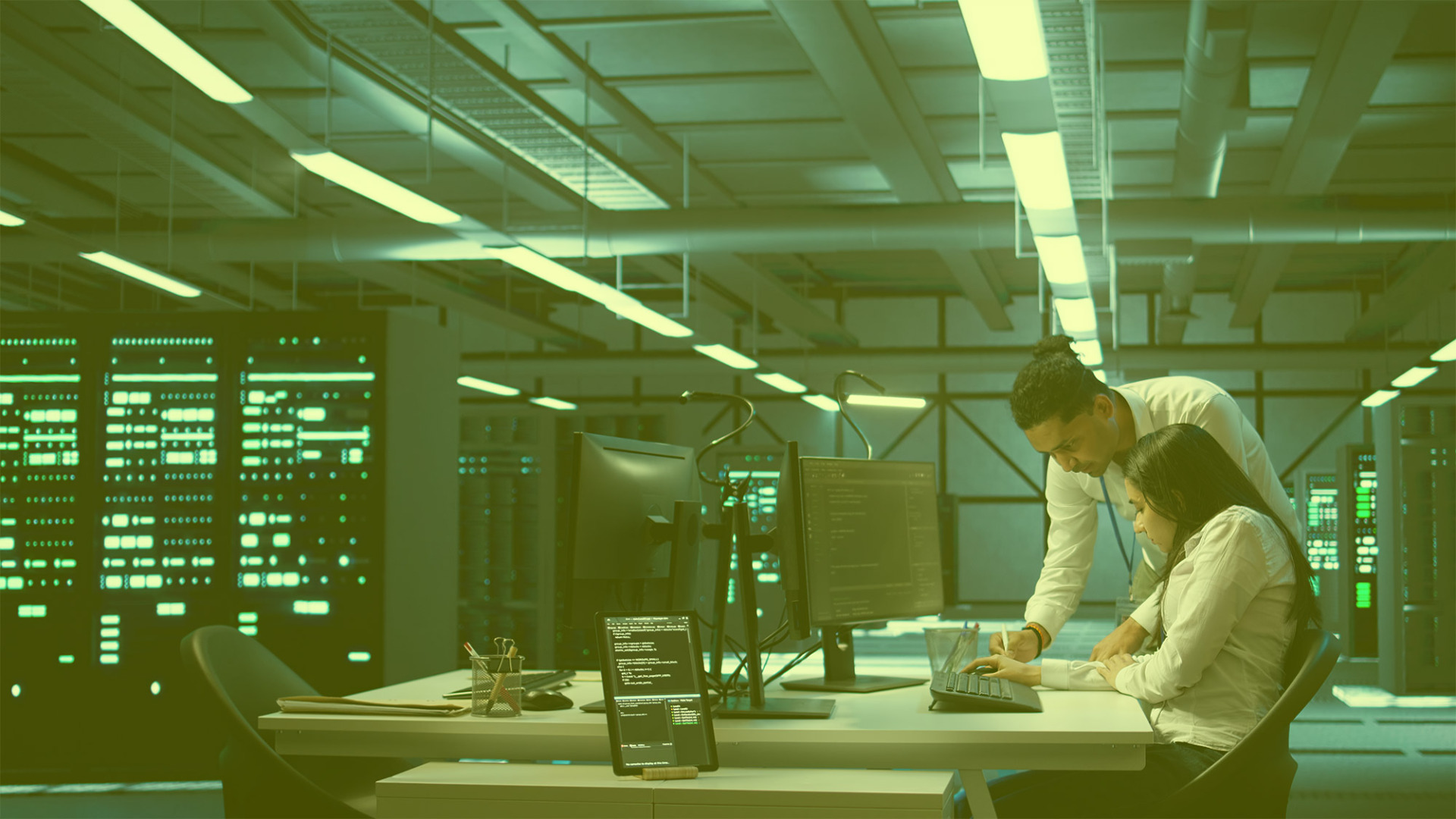 Choosing the Best UPS System for Your IT Environment